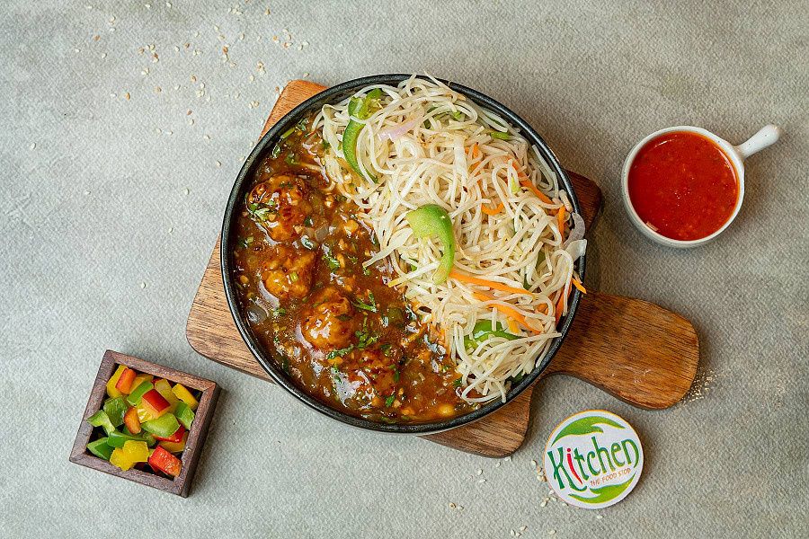 Noodles With Veg Manchurian
