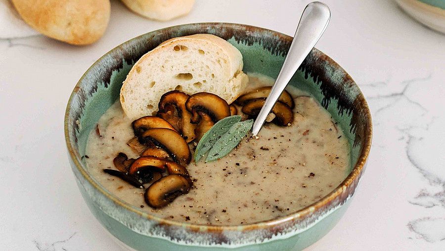 Mushroom & Almond Soup