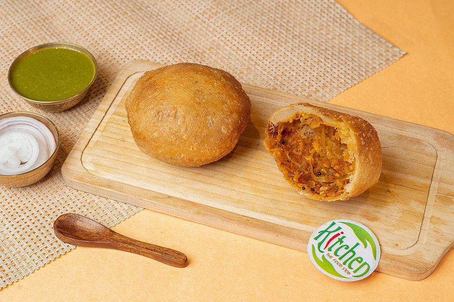 Jaipuri Pyaz Kachori [2 Pcs]