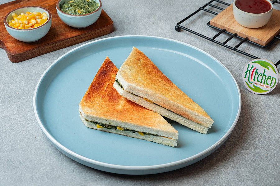 Spinach Cheese Corn Sandwich