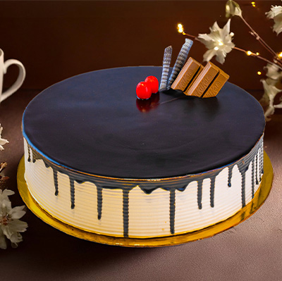 Kitkat Cake [1.2 KG, Serves 5-8]