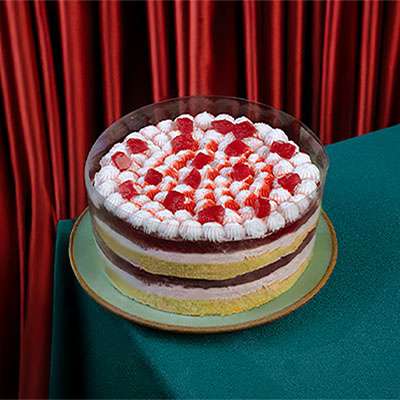Strawberry Jelly Cake