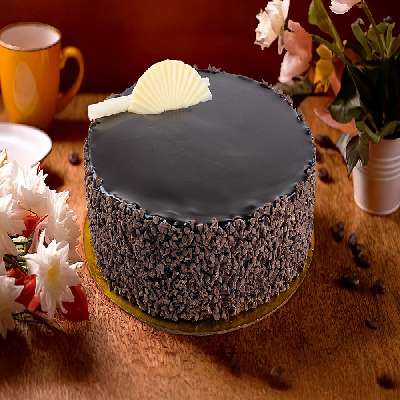 Choco Chipper Cake [450 G, Serves 2-4]