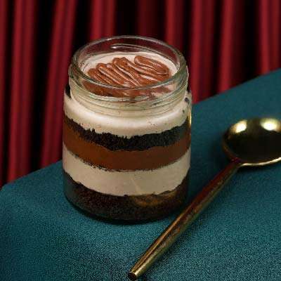 Nutella Jar Cake