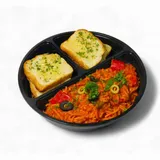 Spagheti In Red Sauce- Garlic Bread