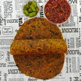 Thepla (3 Pcs), Gujarati Veg Athanu, Green Chilly