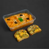 Italian Pasta With Garlic Bread