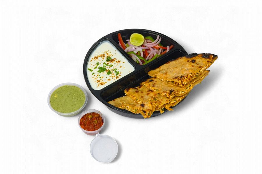 Tandoori Whole Wheat Flour Paneer Masala Paratha With Curd