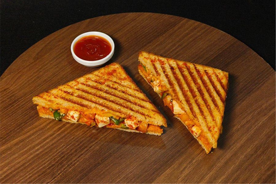 Spicy Piri Piri Cheese Veg Sandwich(J)