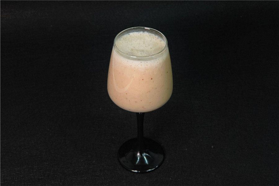 Strawberry Banana Smooth Shake