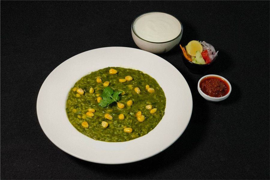 Corn Palak Khichdi -curd