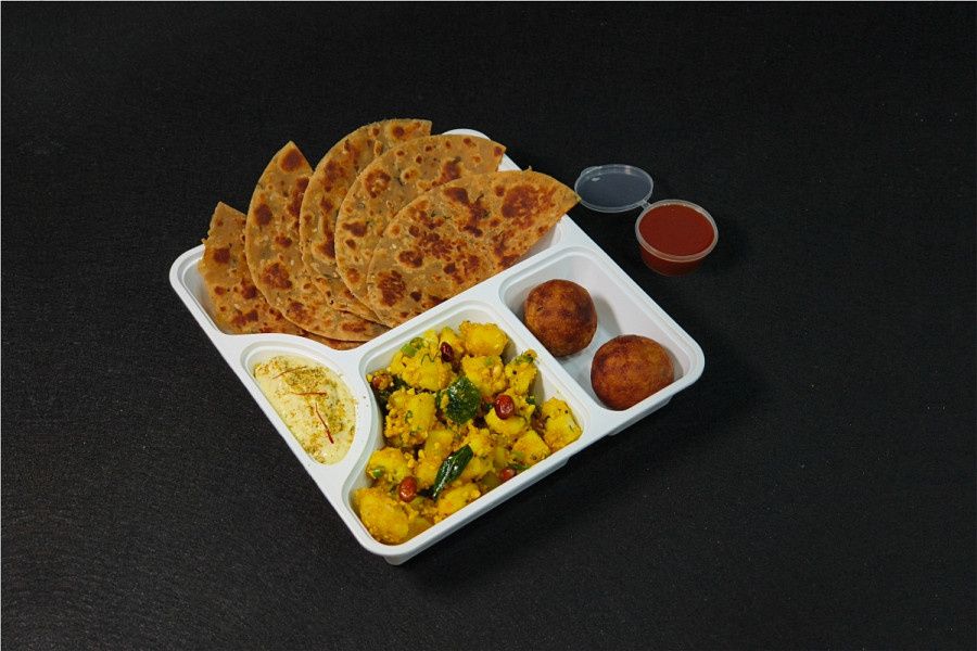 Thepla Sukhi Bhaji Combo