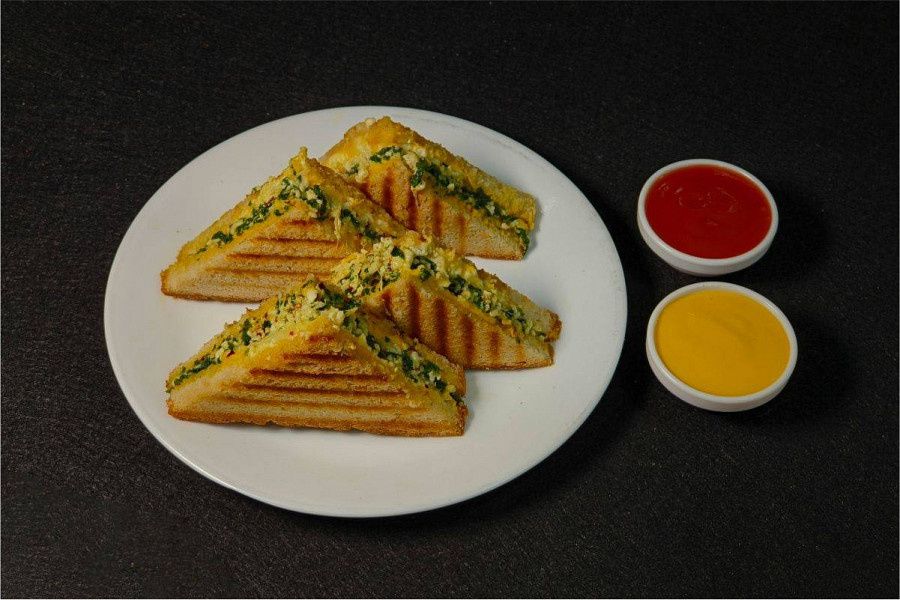 Spinach Ricotta Protein Sandwich