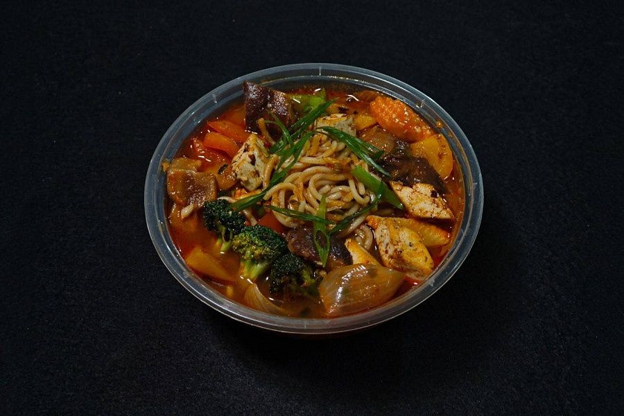 Ramen Noodles Veg Bowl
