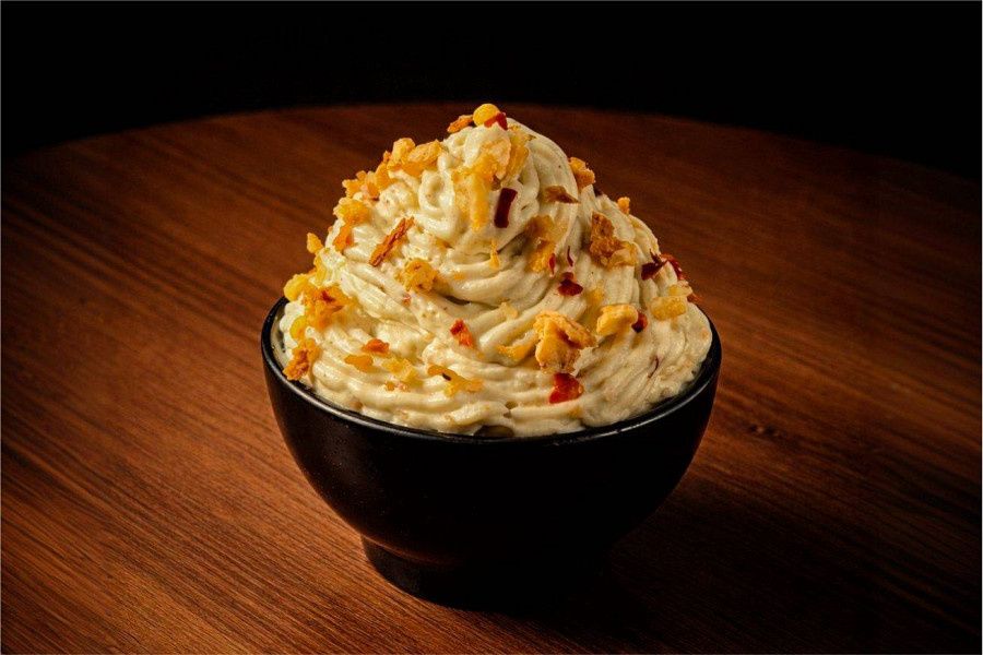 Garlic Blaze Walnut Dip