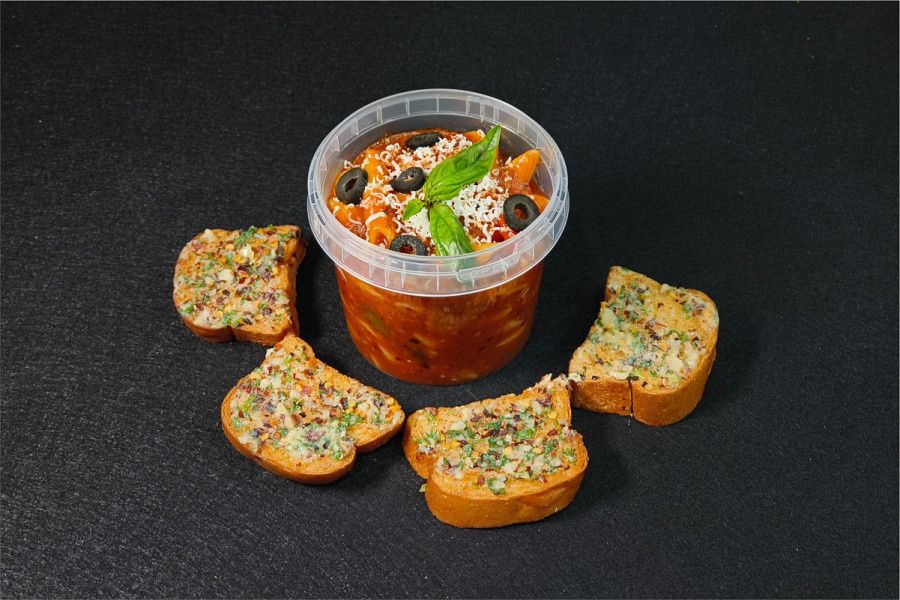 Penne Pasta In Red Sauce (Arabitta)