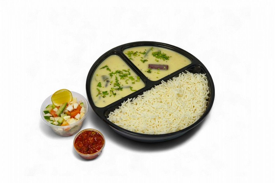 Gujarati Kadhi- Basmati Rice, Kachumber, Veg Athanu