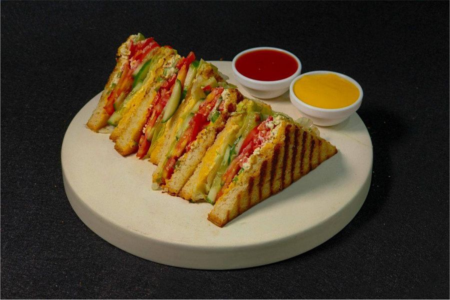 Exotic Feta Veg Sandwich