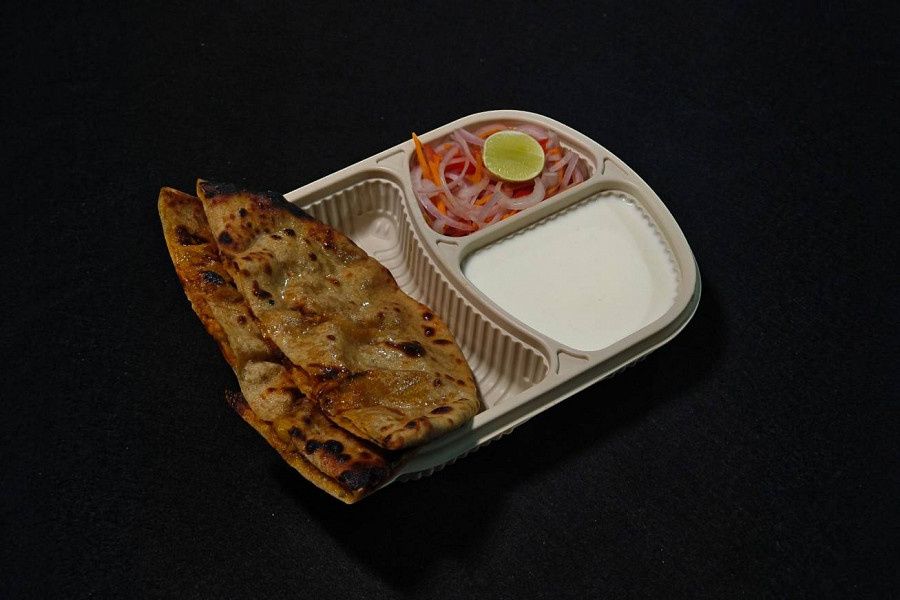 Tandoori Whole Wheat Flour Mix Veg Paneer & Cheese Paratha