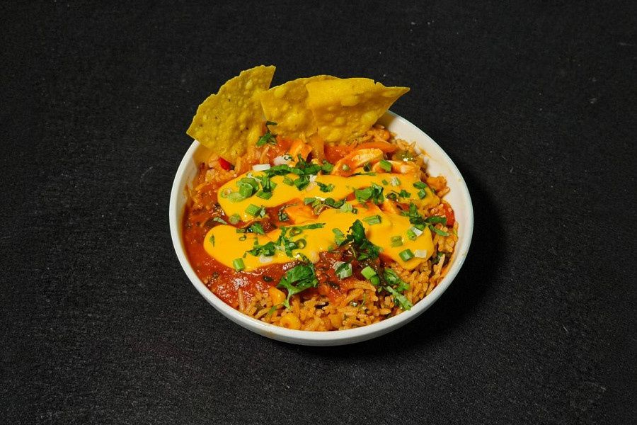 Mexican Hot Pot Medium Served With Nachos, Salsa