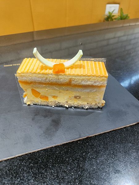 Mango Carnival Pastry
