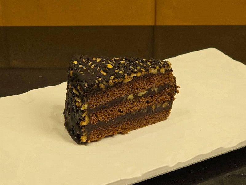 3044  Real Bites Chocolate Walnut Truffle Pastry