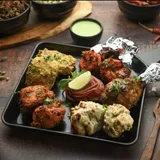Tokri Da Mix Non Veg Platter (9pcs)