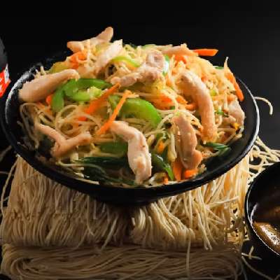 Chicken Hakka Noodles