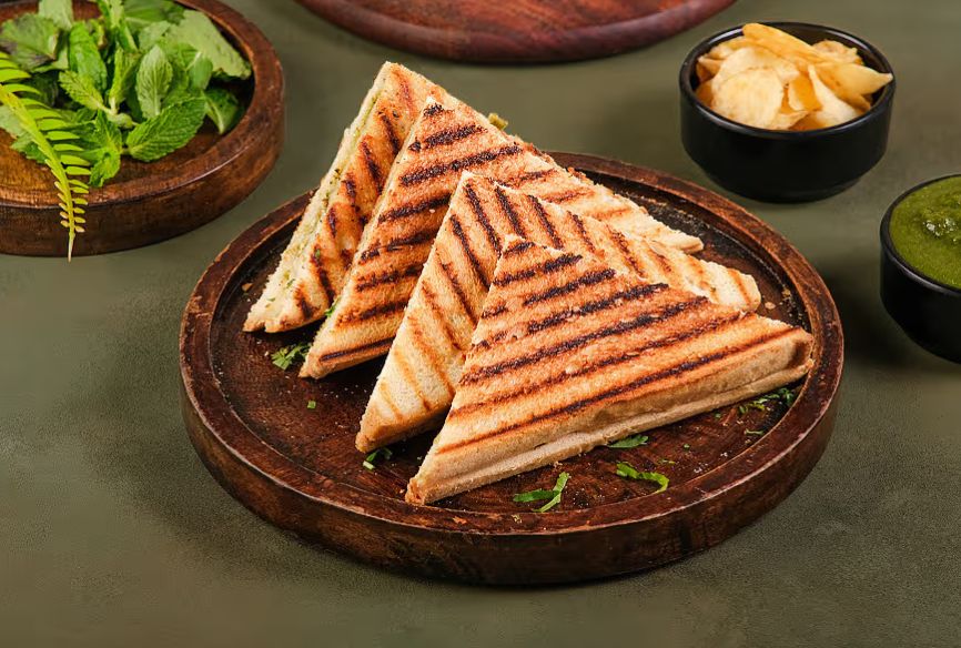 Paneer Bhurji Sandwich