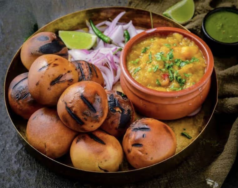 Whole Wheat Litti Chokha 3pcs