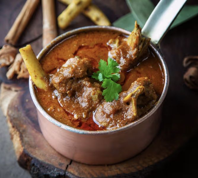 Malvani Mutton Curry (3pc)