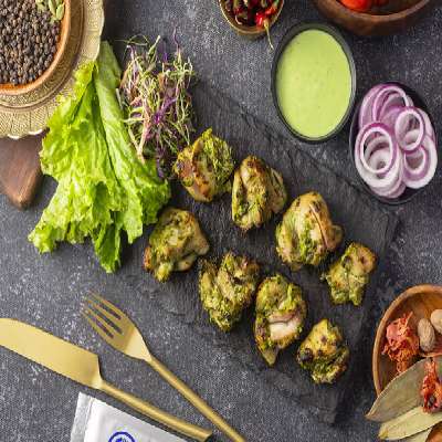 Murgh Pahadi Tikka (Spicy)