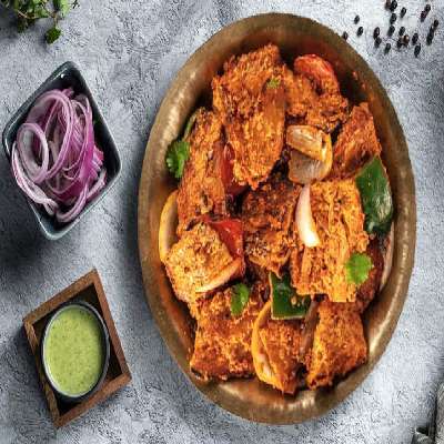 Achari Soya Chaap Tikka