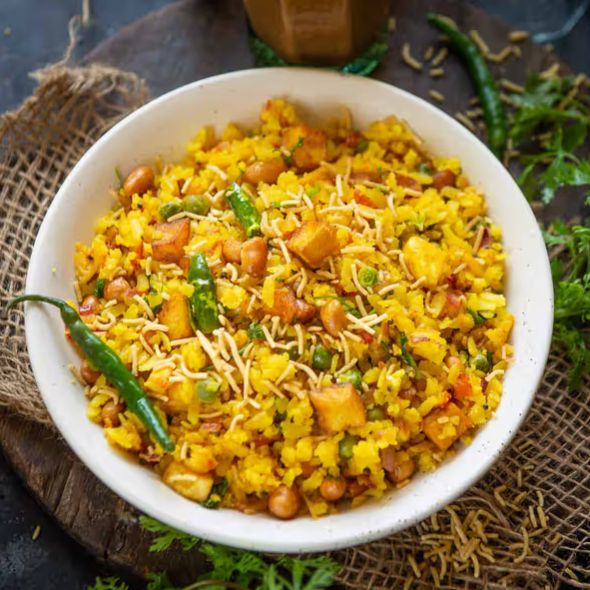Batata Poha With Sev