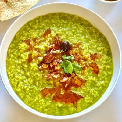 Palak Dal Khichdi