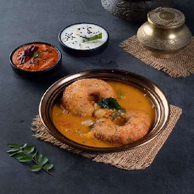 Sambhar Vada