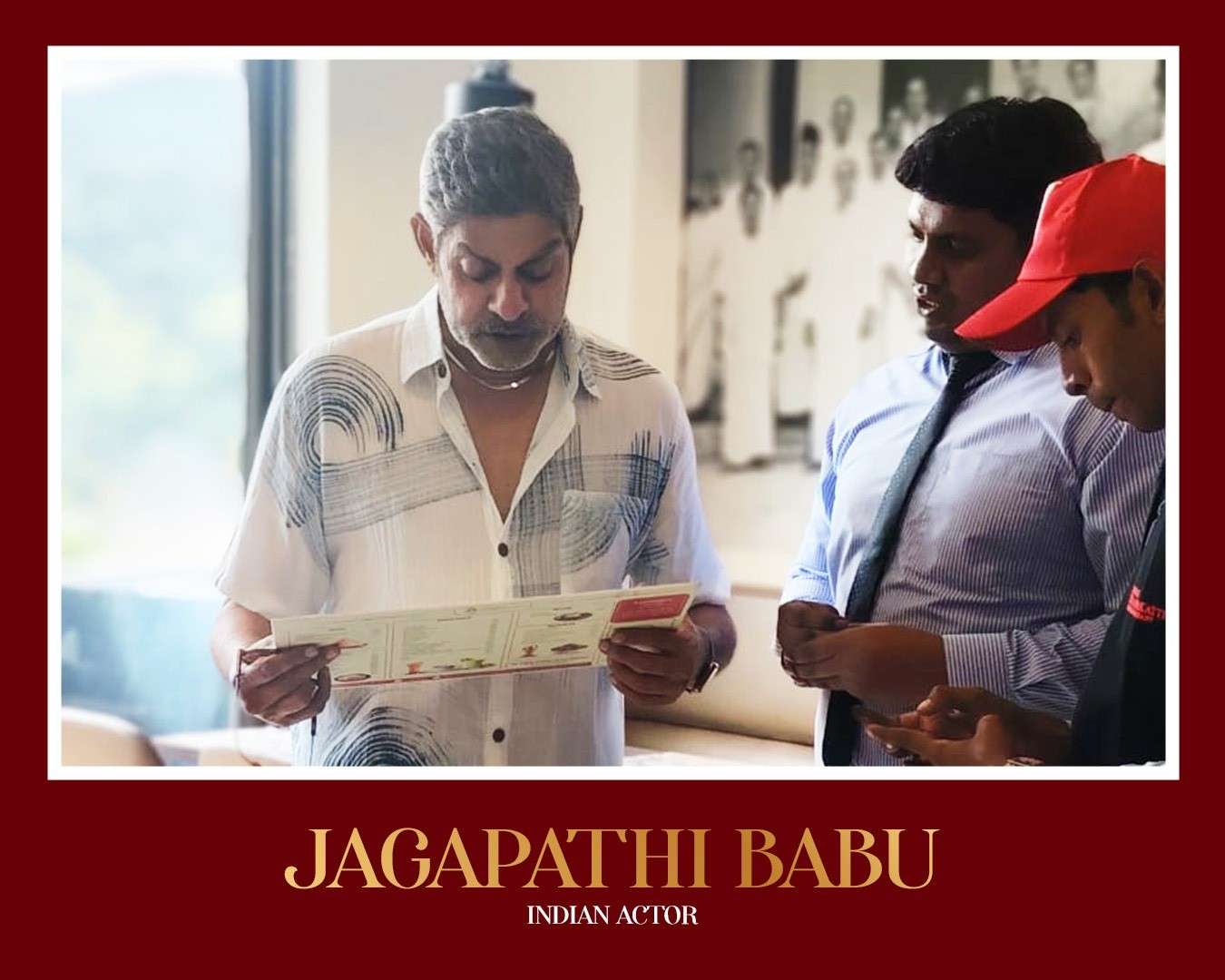 CelebrityOutletVisitJagapathiBabu