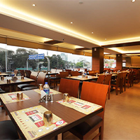 OutletImageMountRoadInteriorImage2chennai.jpg
