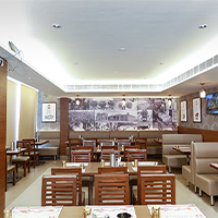 OutletImageOMRNavalurInteriorImage1chennai.jpg
