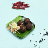 Veetu Style Kola Urundai [Mutton Kola] 4Pc