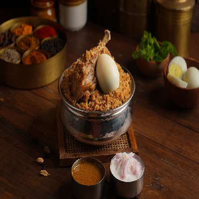 Thalappakatti Chicken Biryani