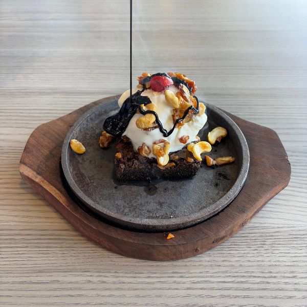 Brownie With Icecream