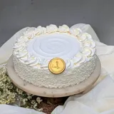 Vanilla Velvet Cream Cake