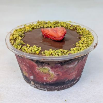 Krispy Kunafa Nutella Strawberry Tub