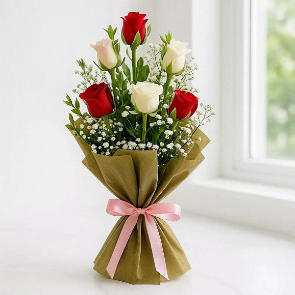 Red White Pink Roses Hand Bouquet