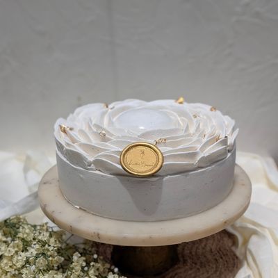 Fleur De Vanille Cake.