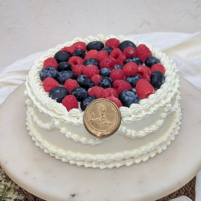 Berries Tres Leches