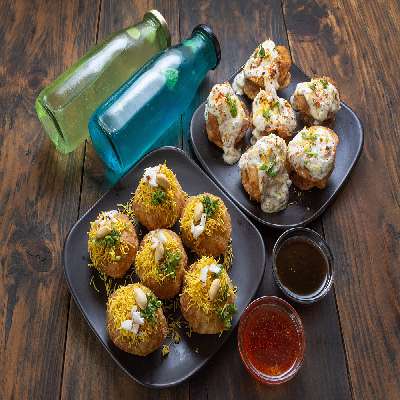 Dahi Chutney Puchka(6Pcs)+Wah Special Aaloo Kaabli Chaat+drinks