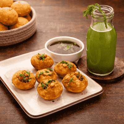 Kolkata Aloo Puchka + Pudina Drink
