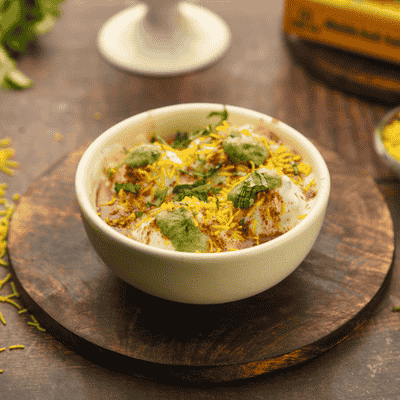Daal Dahi Vada, Small [4 Pcs]